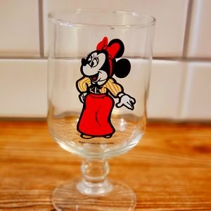 Minnie Mouse wine glass